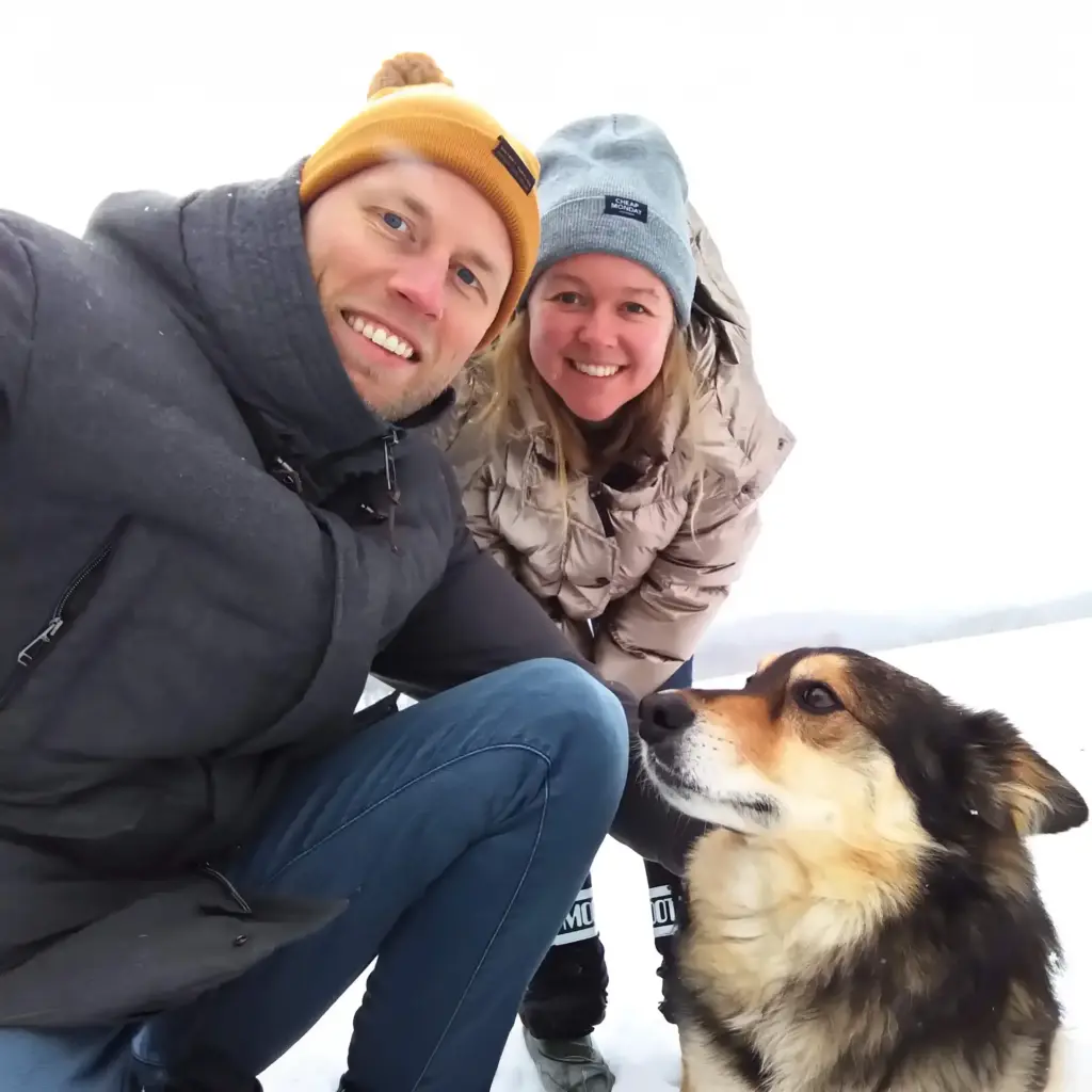 Markus Herrera Torrez mit Frau und Hund Jack